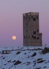 bigmoonoldbuilding.jpg