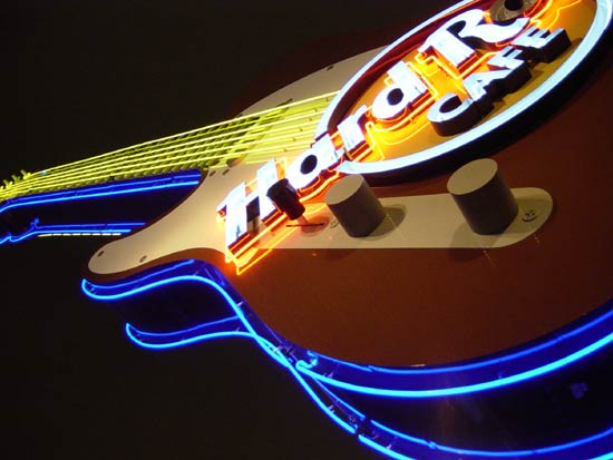 hardrocksign1.jpg