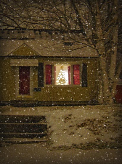 xmashouse03.jpg